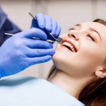 La limpieza dental, uno de los servicios más demandados en odontología